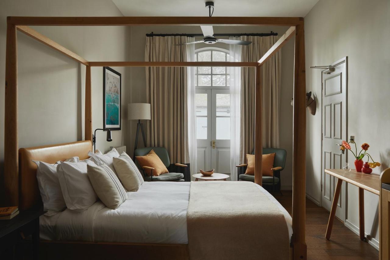 Double or Twin Room,1416064320:JPEG
